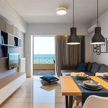 Seafront Deluxe Apartmán *